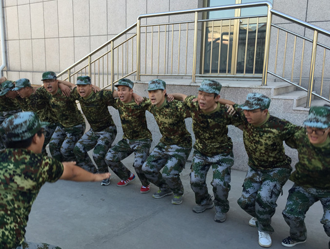 團隊整體做蹲起