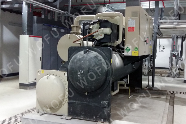 地源熱泵，大榮世紀綜合樓沃富地源熱泵中央空調系統主機，青島沃富新能源